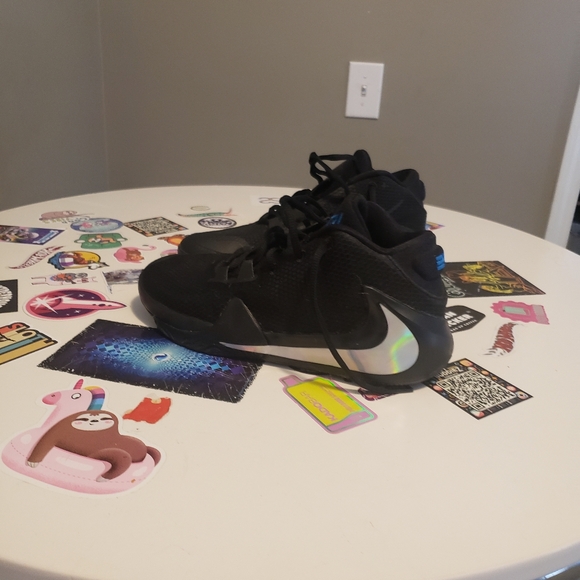 Nike Zoom Freak 1 designed by Kobe Bryant - Picture 5 of 5